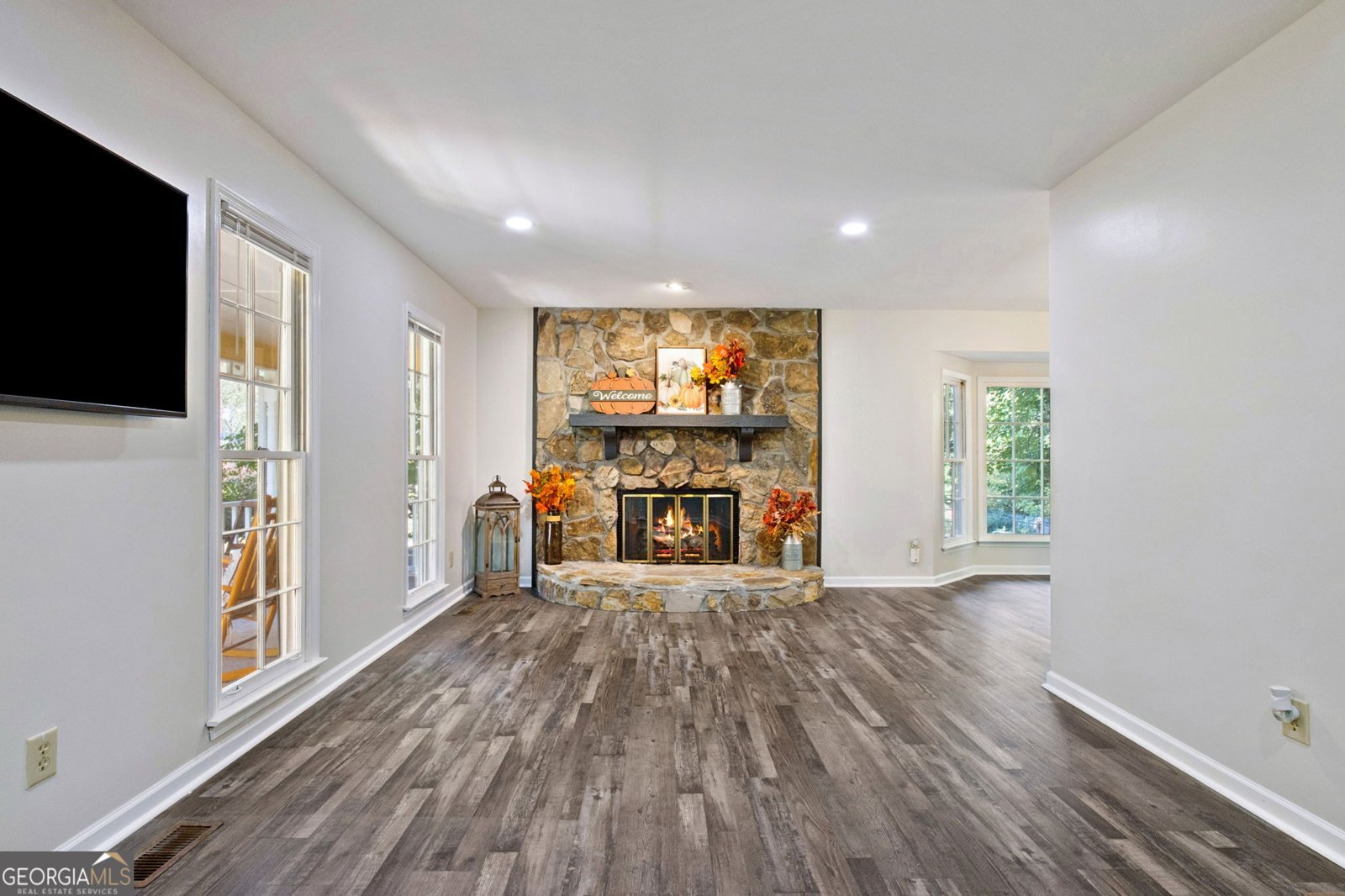392 Princeton Way Lawrenceville - Photo 10