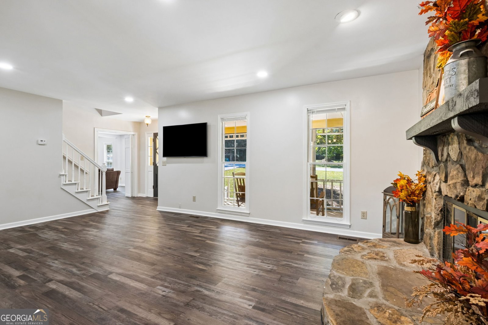 392 Princeton Way Lawrenceville - Photo 12