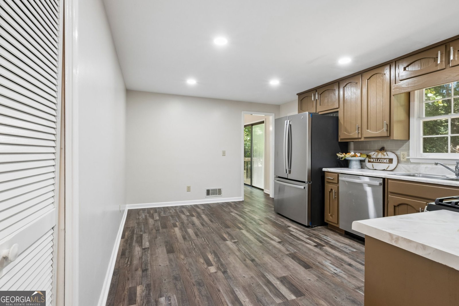 392 Princeton Way Lawrenceville - Photo 28