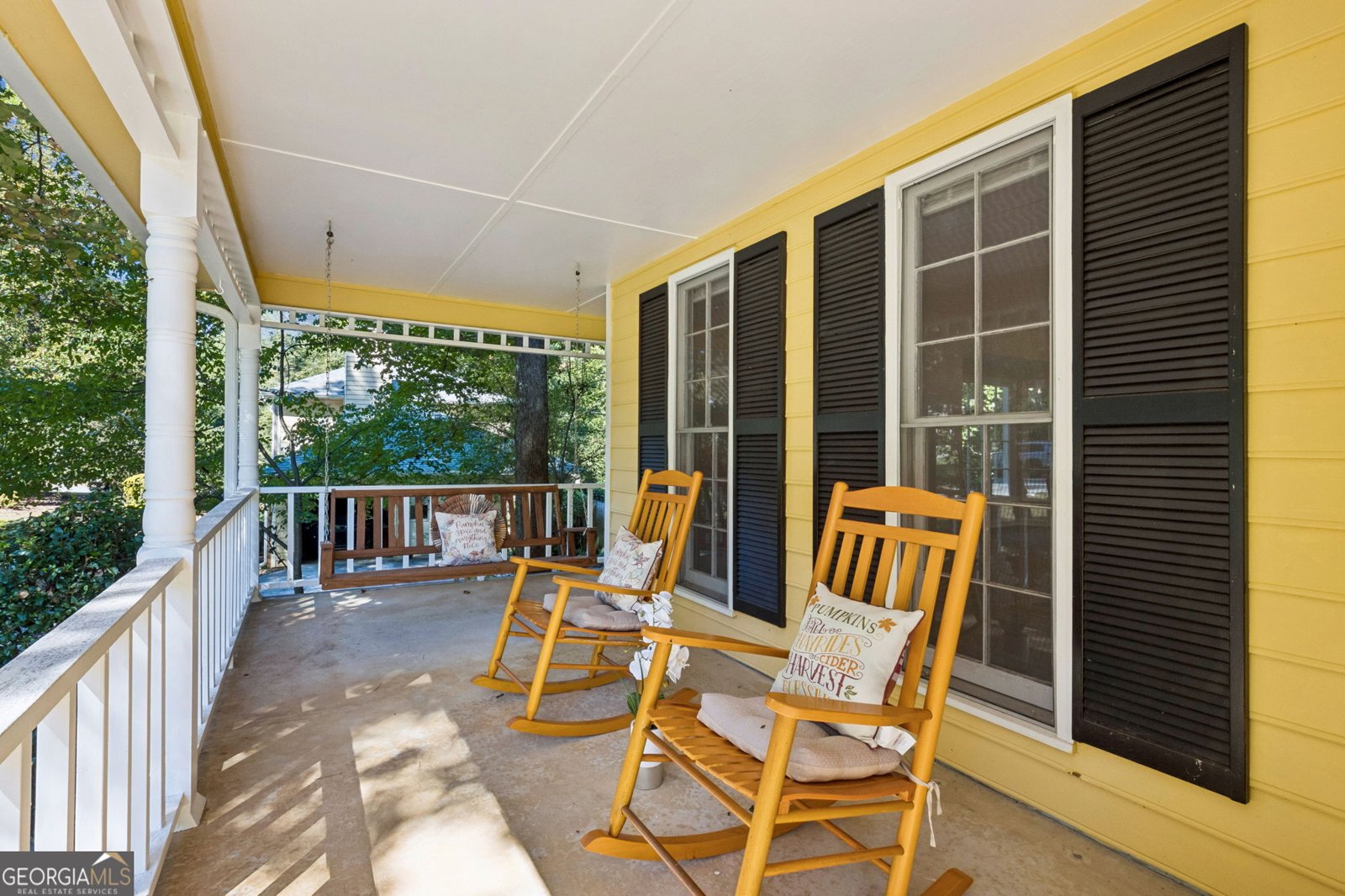 392 Princeton Way Lawrenceville - Photo 6