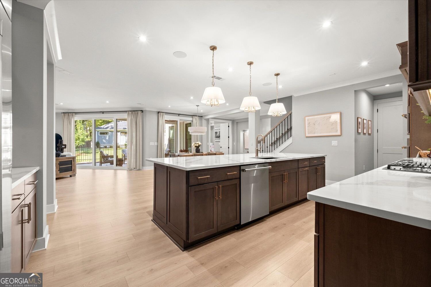 3880 Manor Court Drive Alpharetta - Photo 11