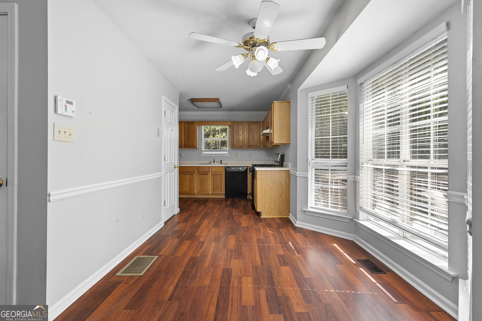 150 Marsha Way Sharpsburg - Photo 6