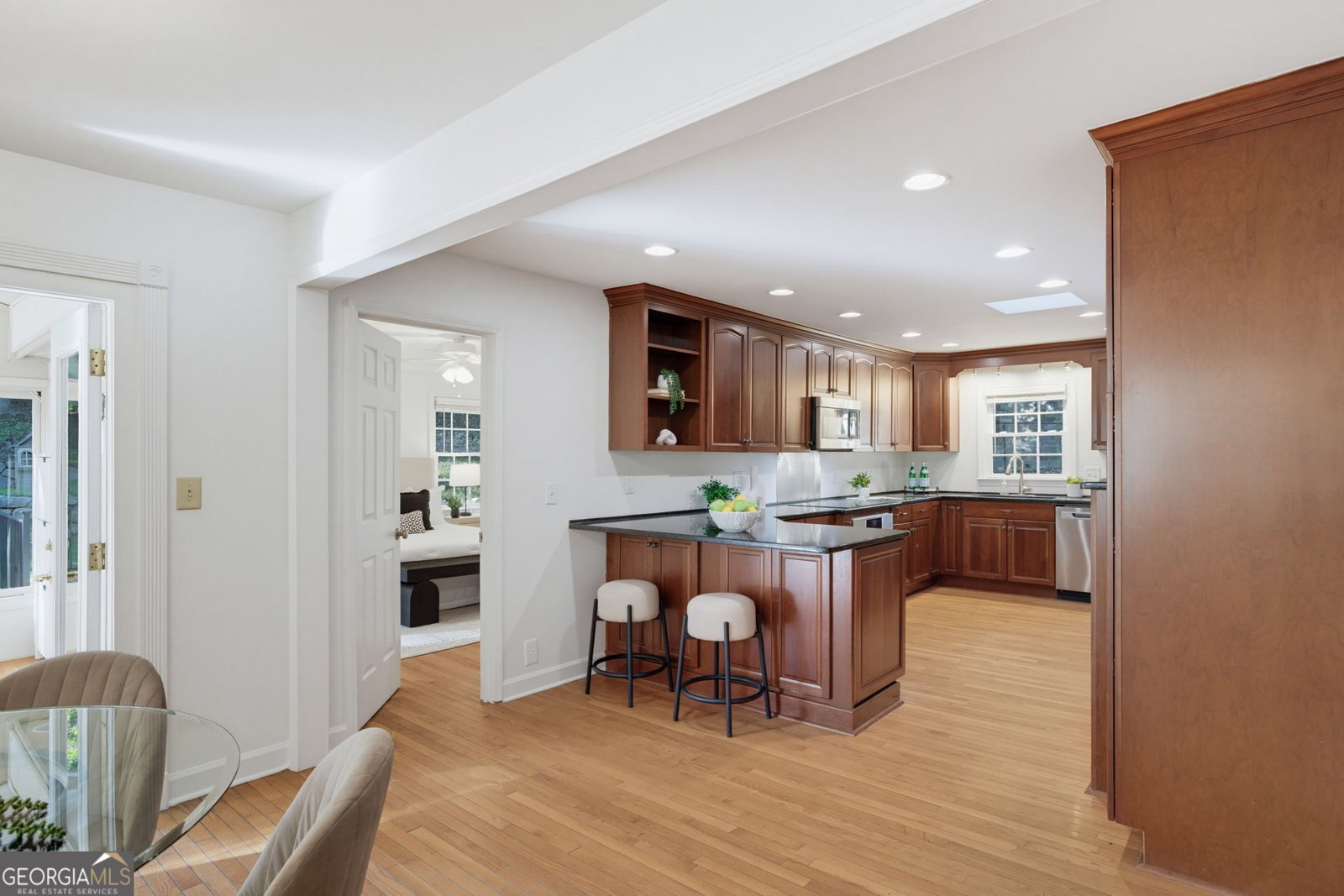 415 Forest Hills Drive Sandy Springs - Photo 10