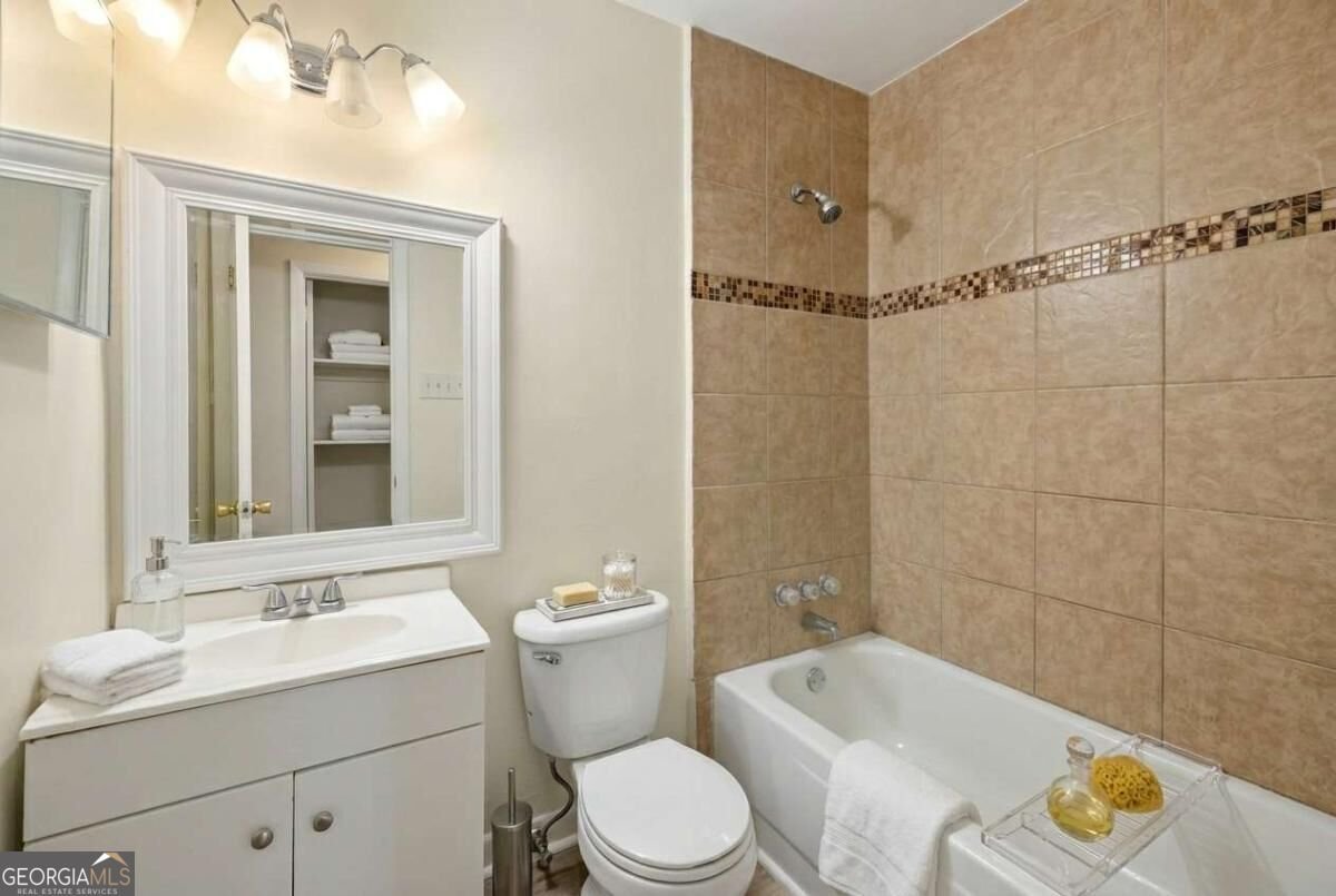 650 Robert E Lee Parkway Jonesboro - Photo 13