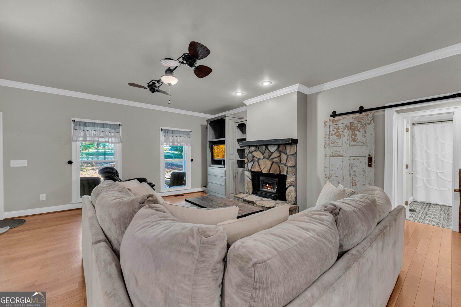 399 Grindstone Creek Drive Clarkesville - Photo 9