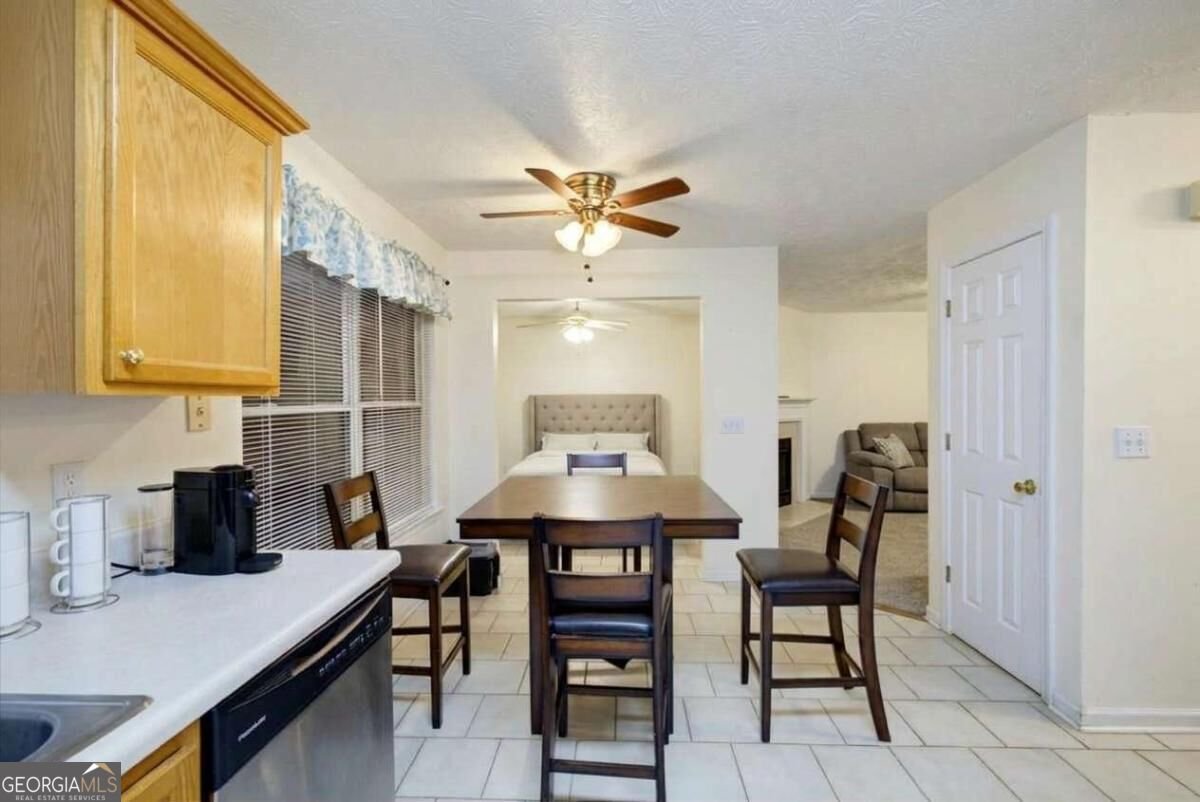 8405 Somerton Circle Douglasville - Photo 18