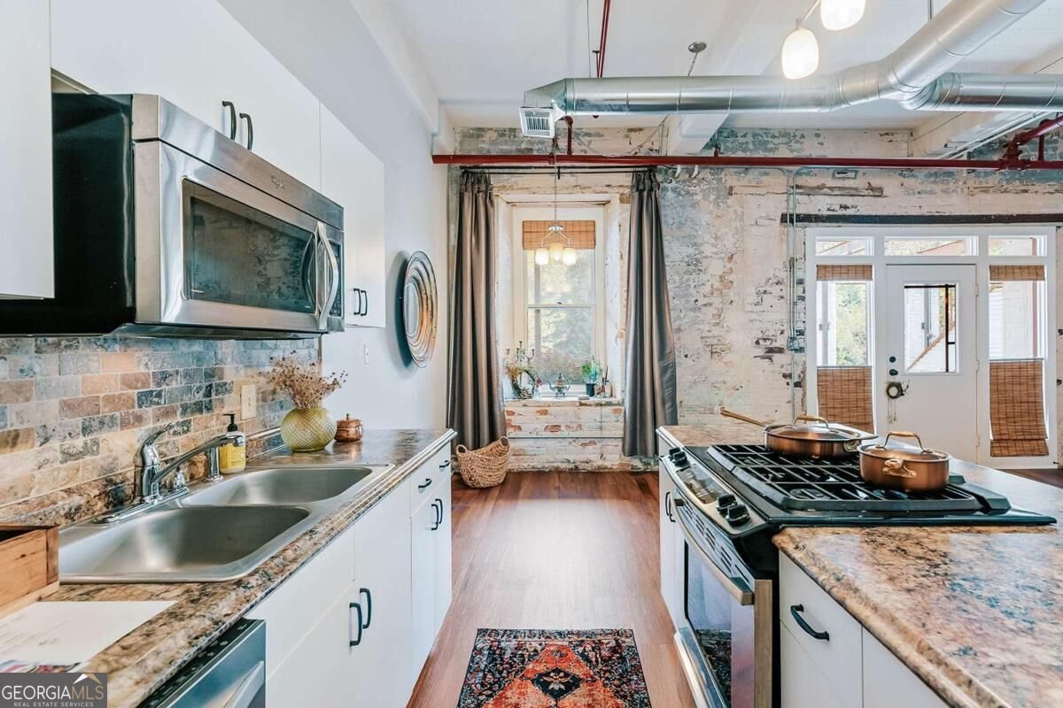 585 White Circle Athens - Photo 20