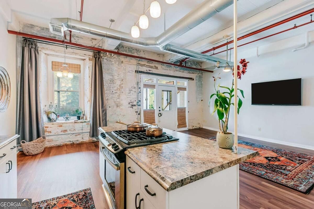 585 White Circle Athens - Photo 21