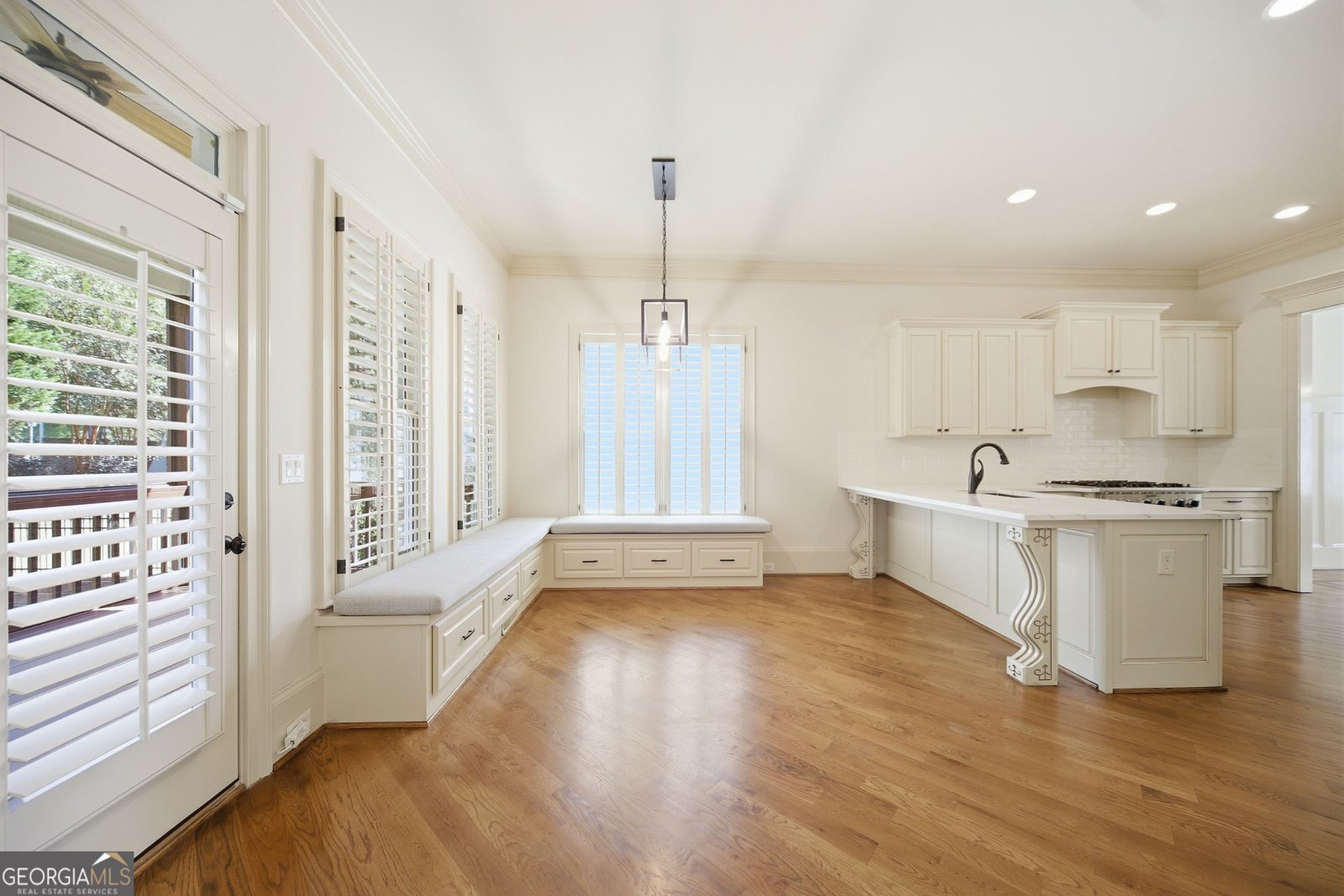 3420 Camellia Lane Suwanee - Photo 10