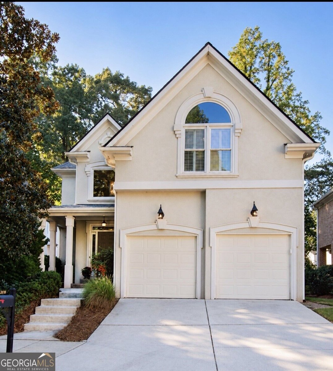 2030 Lenox Cove Circle Atlanta - main photo
