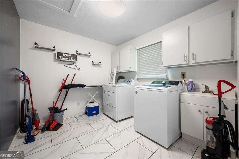 493 Greg Drive Lilburn - Photo 33