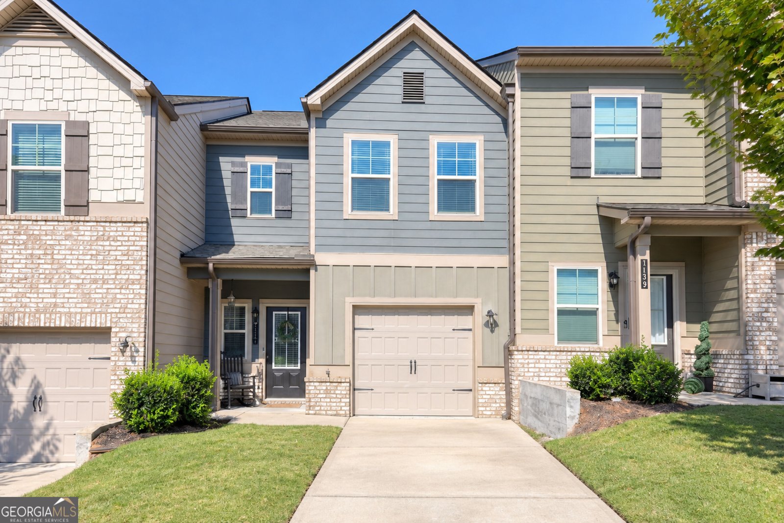 7143 Chara Lane Atlanta - main photo
