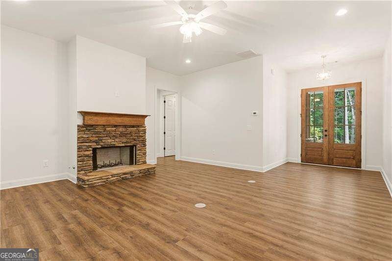 202 Old Sandhill Road Carrollton - Photo 8
