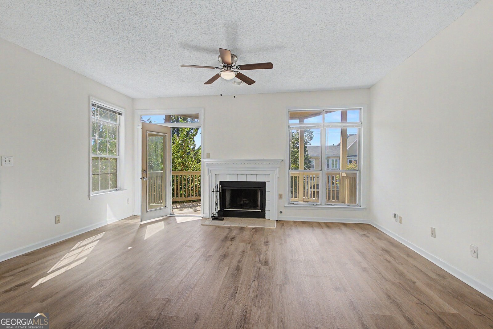 1015 McGill Park Avenue Atlanta - Photo 9