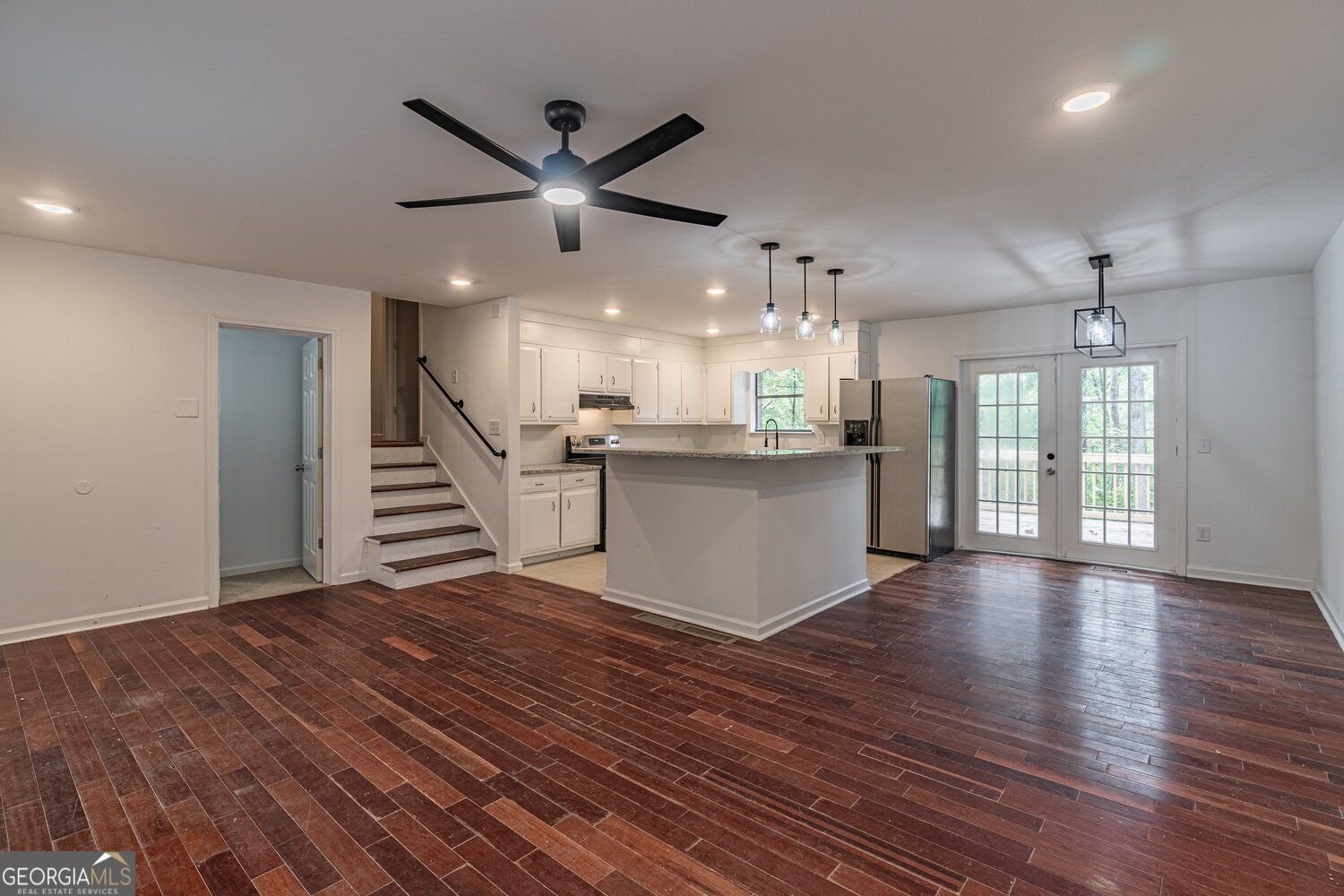 4996 Wycliffe Drive Stone Mountain - Photo 10