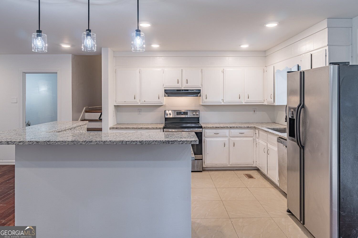 4996 Wycliffe Drive Stone Mountain - Photo 13