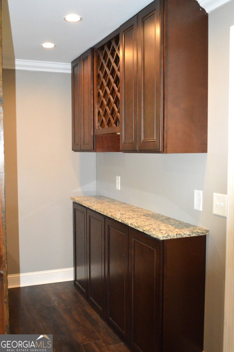 390 Tidwell Circle Alpharetta - Photo 15