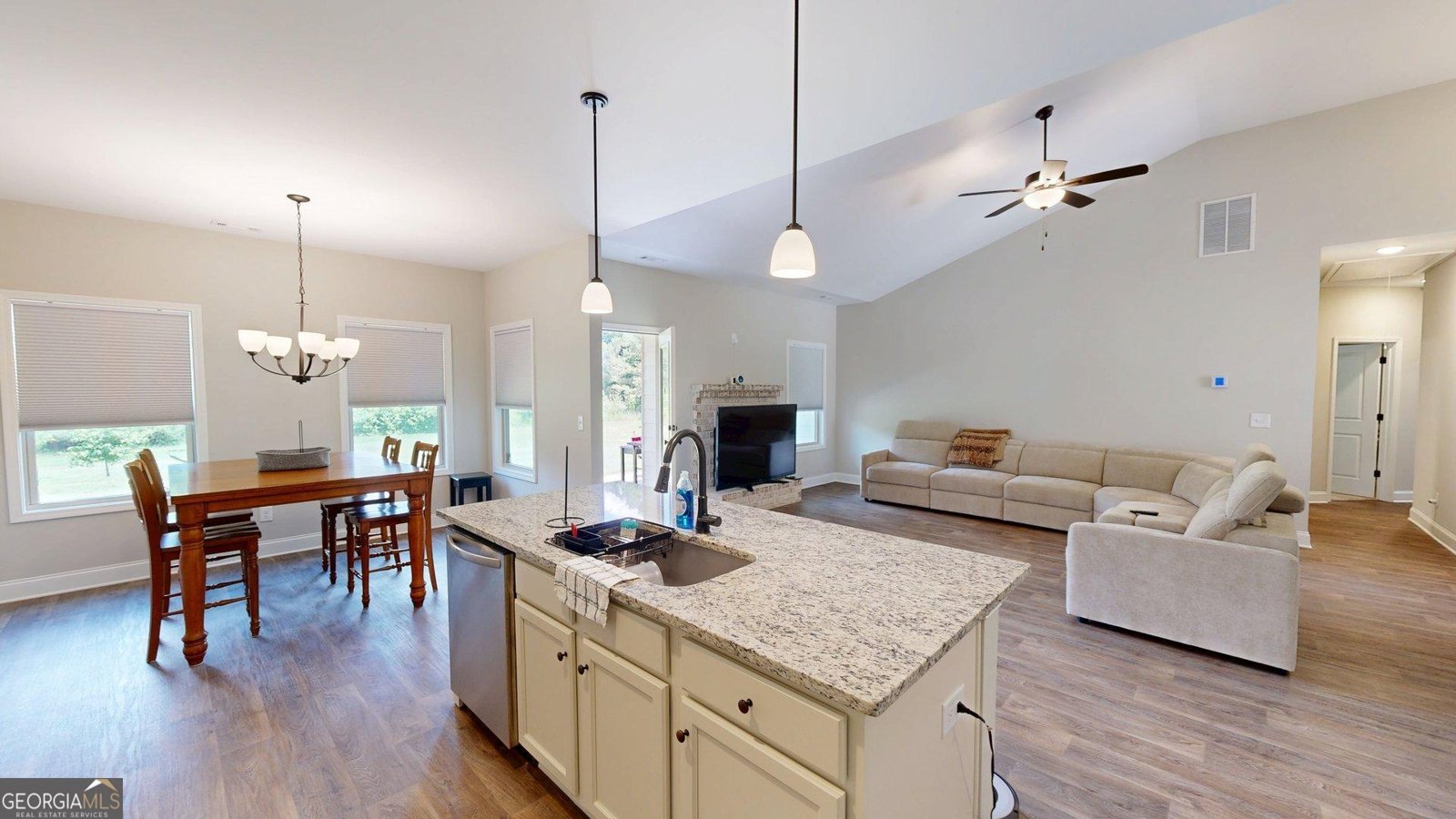 1215 Awenasa Drive Villa Rica - Photo 15