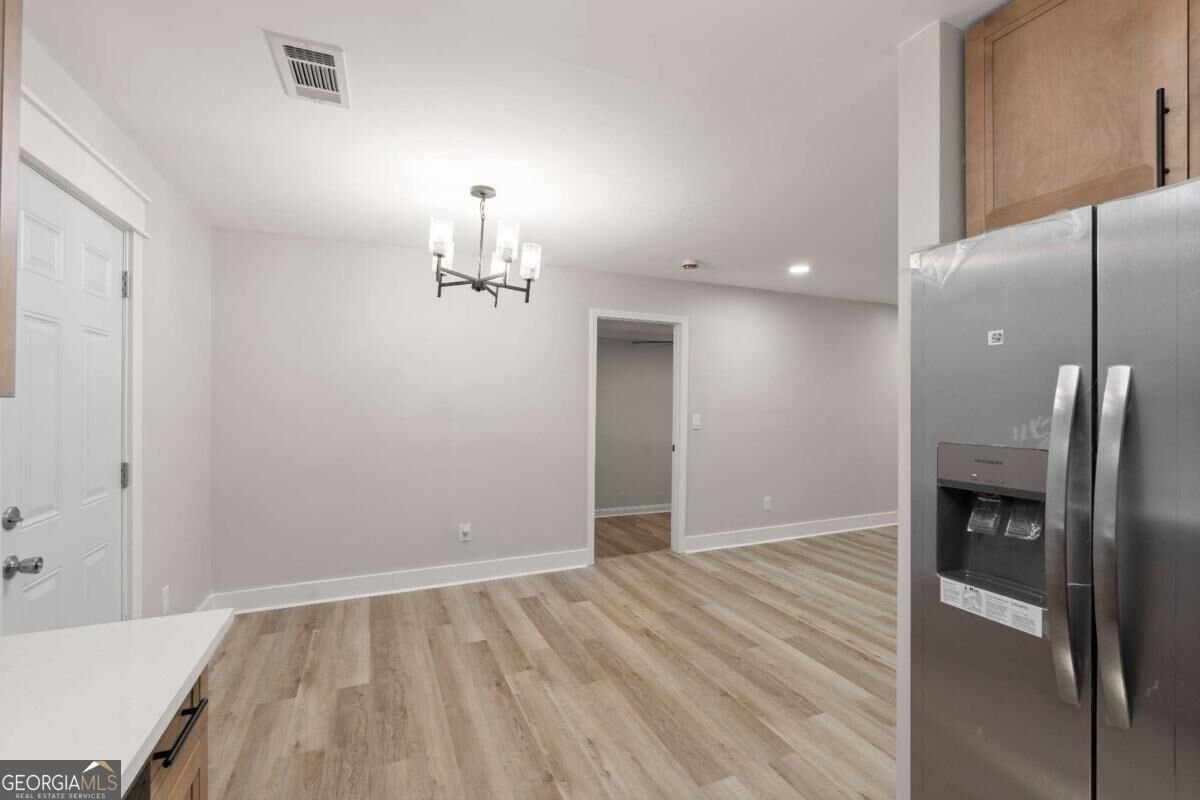 805 Sandy Creek Drive Atlanta - Photo 10