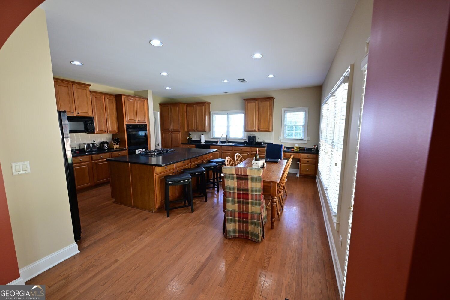 3690 Hickory Branch Trail Suwanee - Photo 32