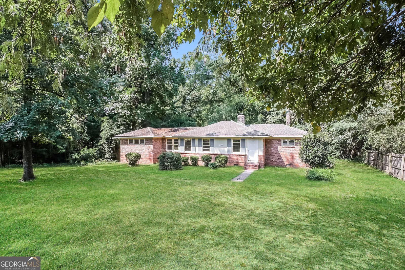 5225 Boyd Drive Columbus - main photo