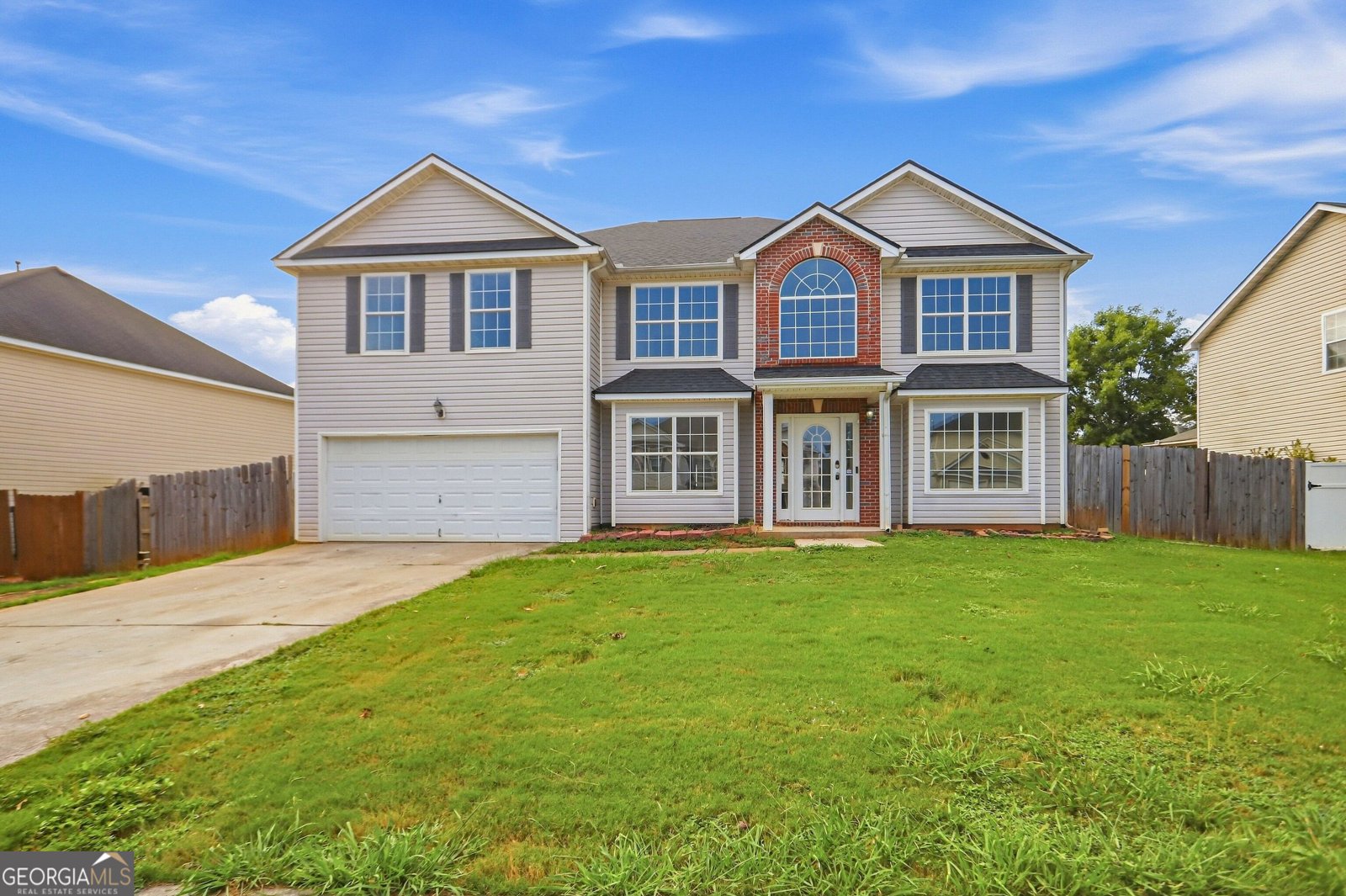 235 Hillside Oak Lane Covington - main photo