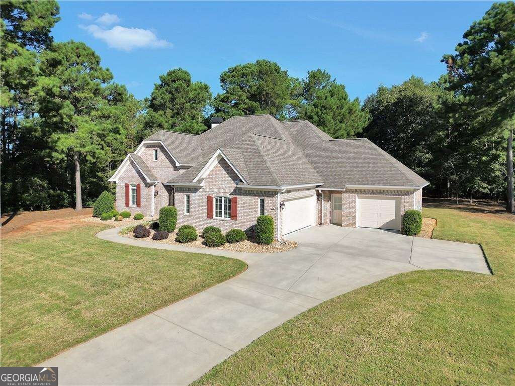 105 Freedom Drive Forsyth - main photo