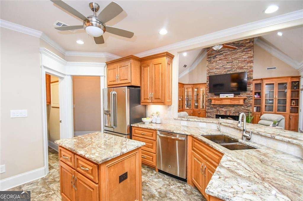 105 Freedom Drive Forsyth - Photo 21