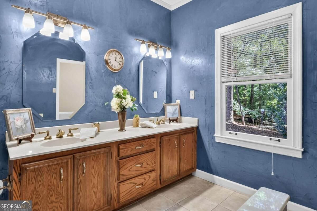 535 Autumn Wood Close Roswell - Photo 18