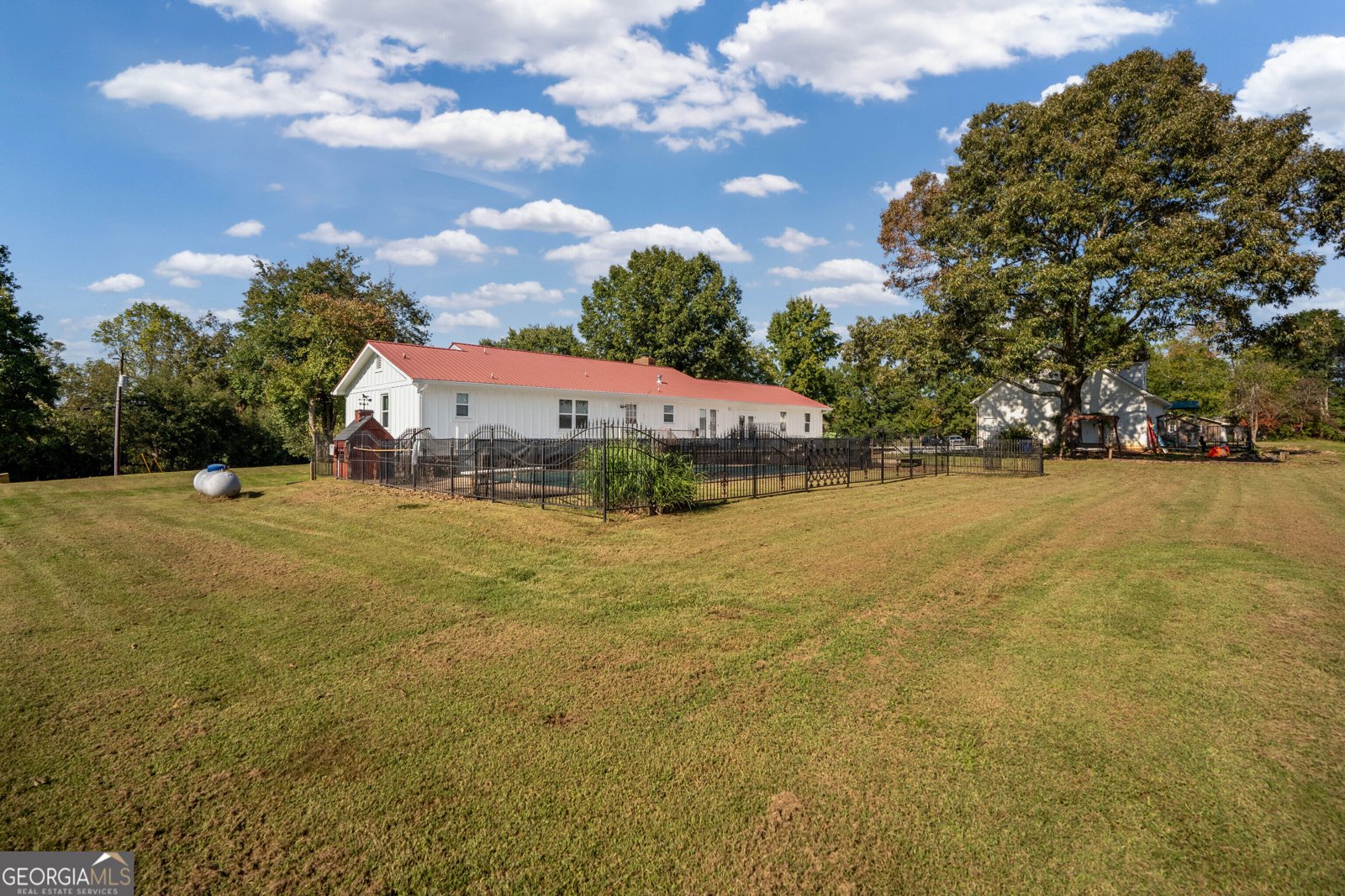 2111 Highway 323 Gillsville - Photo 11