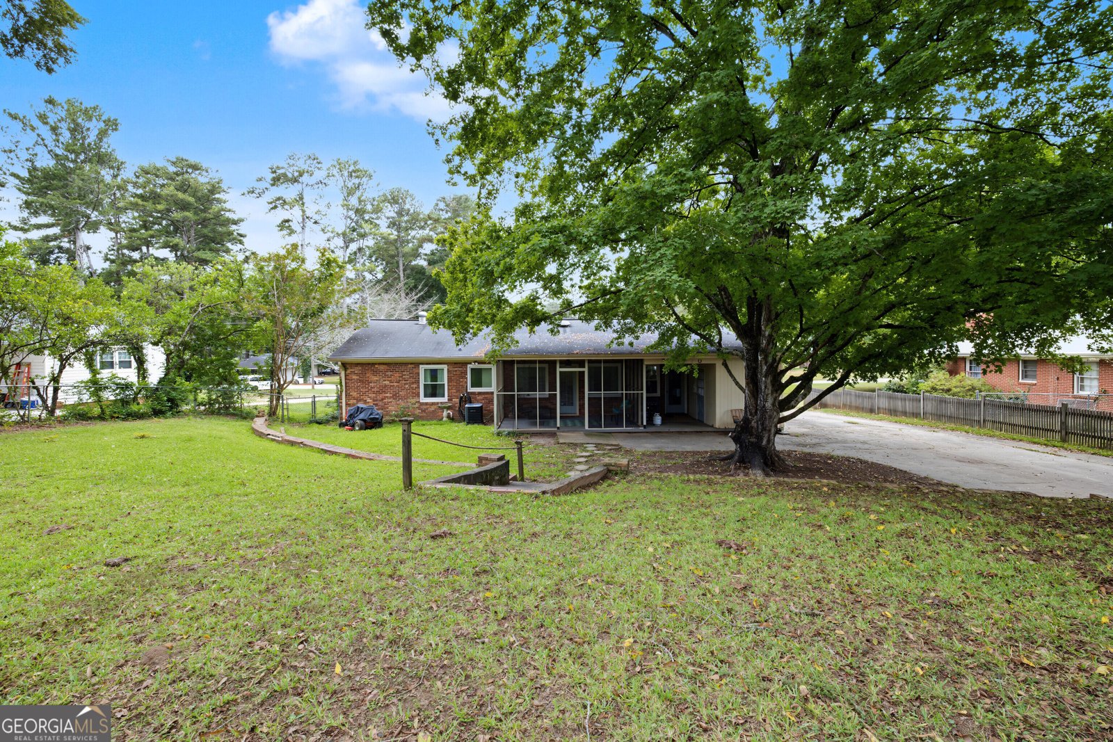 1120 Maple Dr Griffin - Photo 20