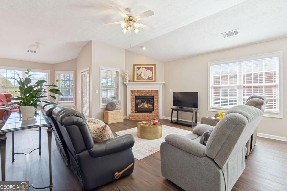 1180 Livery Circle Lawrenceville - Photo 18