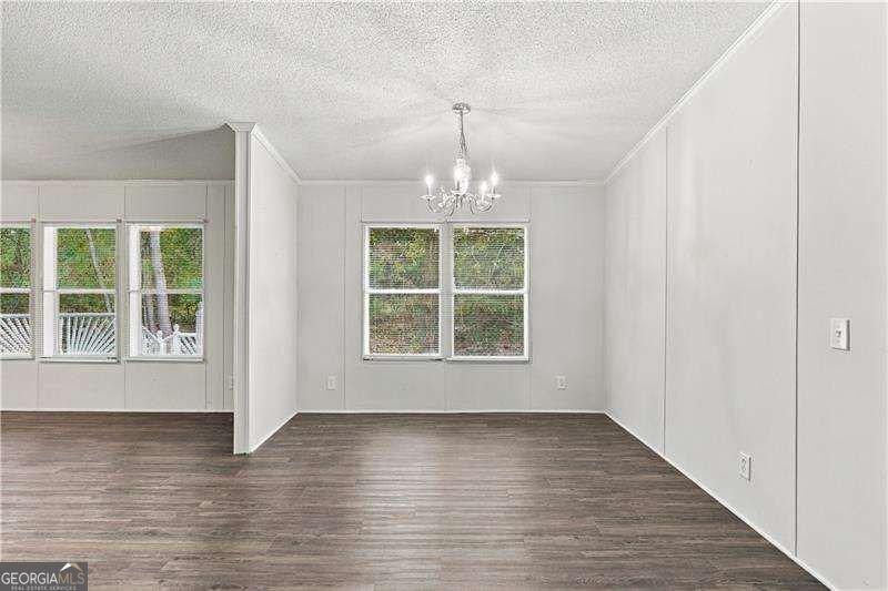 355 Isbell Road Silver Creek - Photo 11