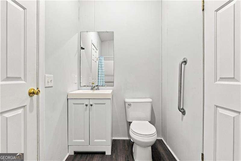 355 Isbell Road Silver Creek - Photo 22