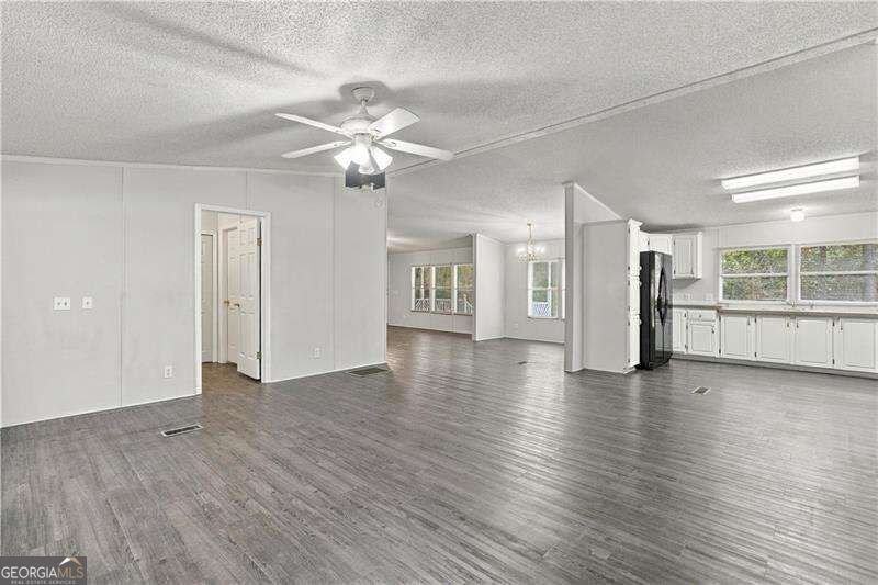 355 Isbell Road Silver Creek - Photo 26