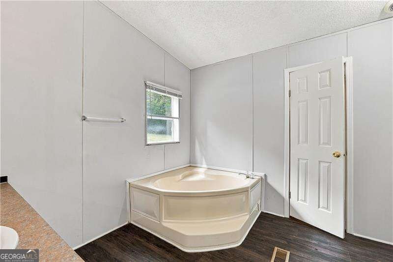 355 Isbell Road Silver Creek - Photo 37