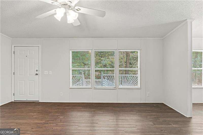 355 Isbell Road Silver Creek - Photo 7
