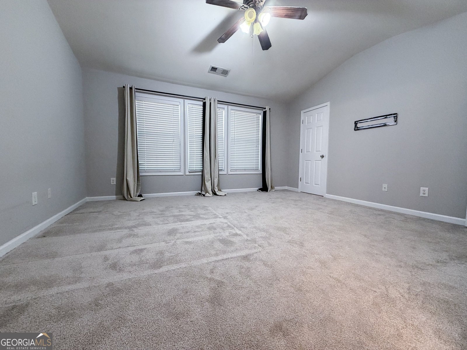 2077 Lakeshore Overlook Drive Kennesaw - Photo 12