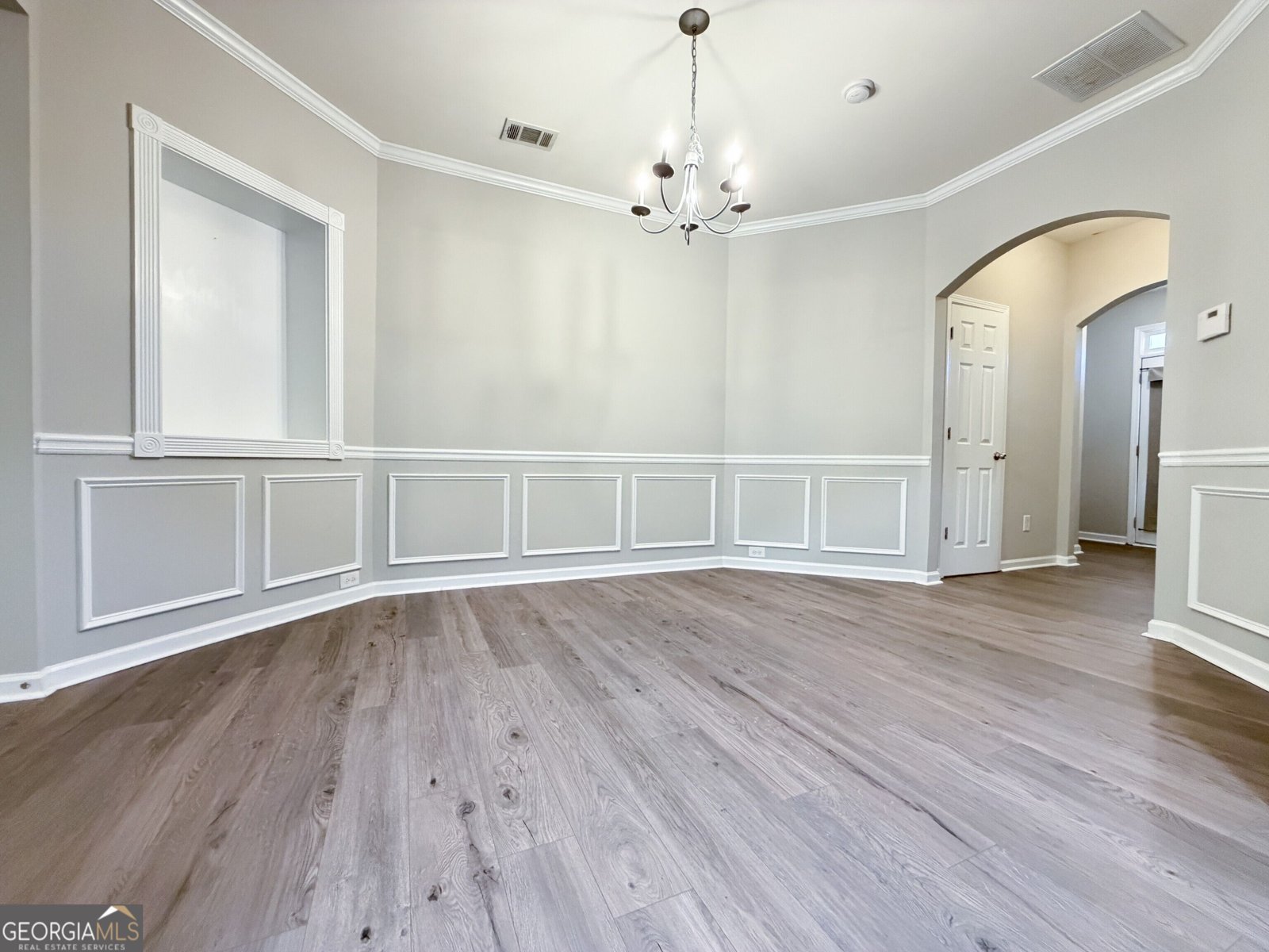 2077 Lakeshore Overlook Drive Kennesaw - Photo 8