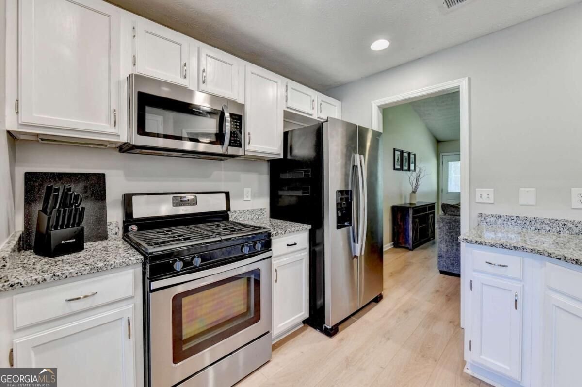 5295 Hillcrest Glenn Drive Sugar Hill - Photo 10