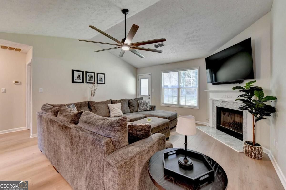 5295 Hillcrest Glenn Drive Sugar Hill - Photo 16