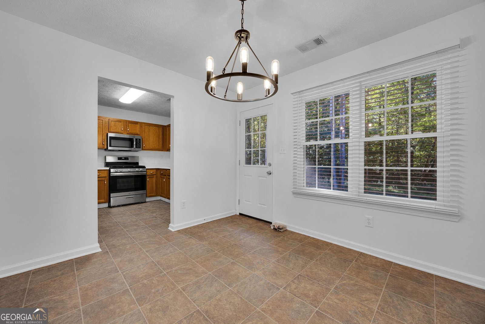 151 Parkside Drive Stockbridge - Photo 10