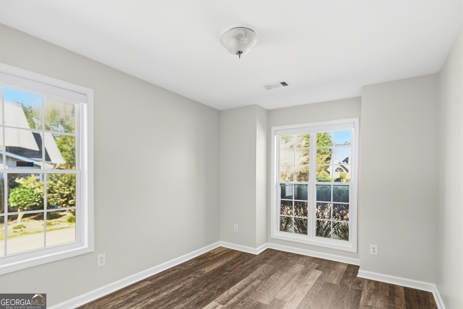 215 Greenfield Way Covington - Photo 20