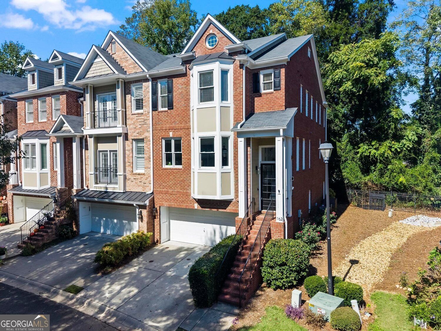 162 McLaren Gates Drive Marietta - main photo