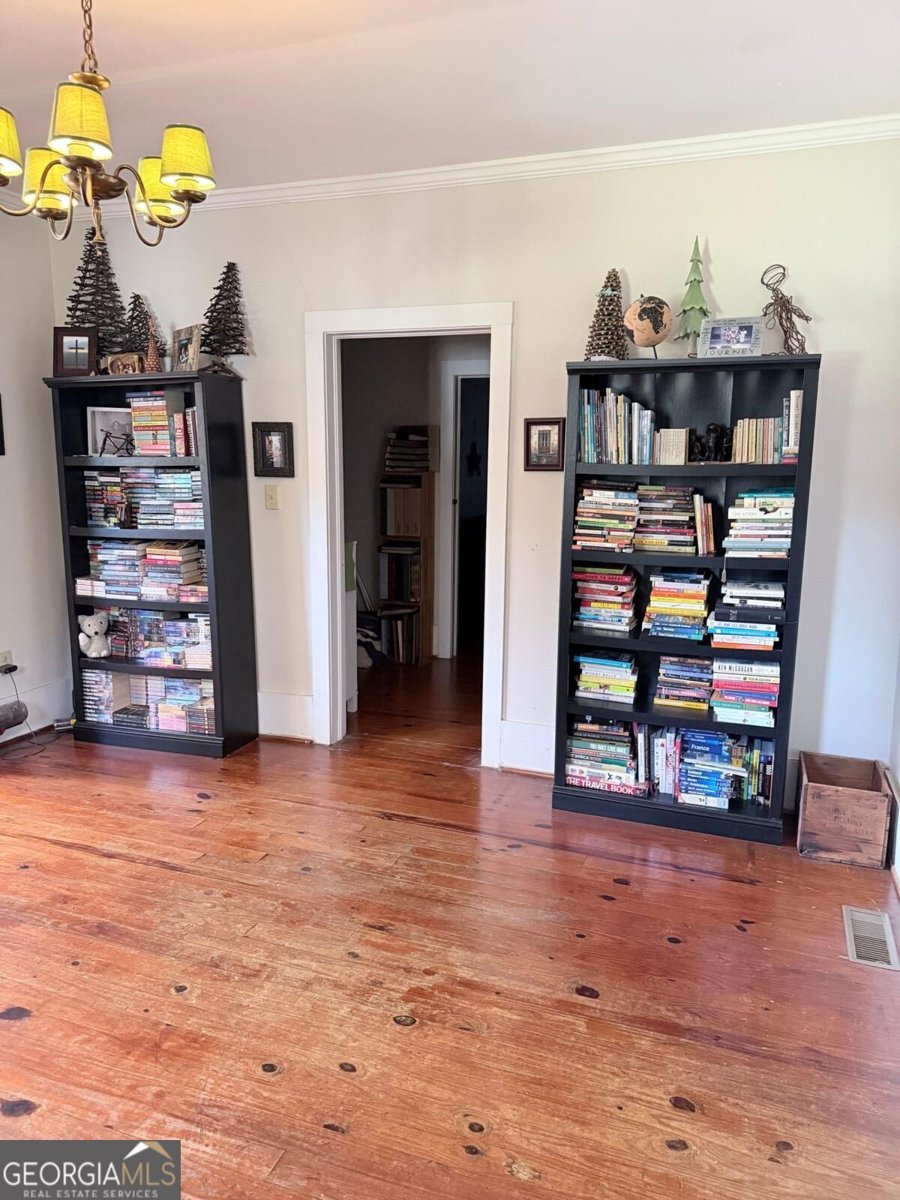803 Charlton Street Milledgeville - Photo 9