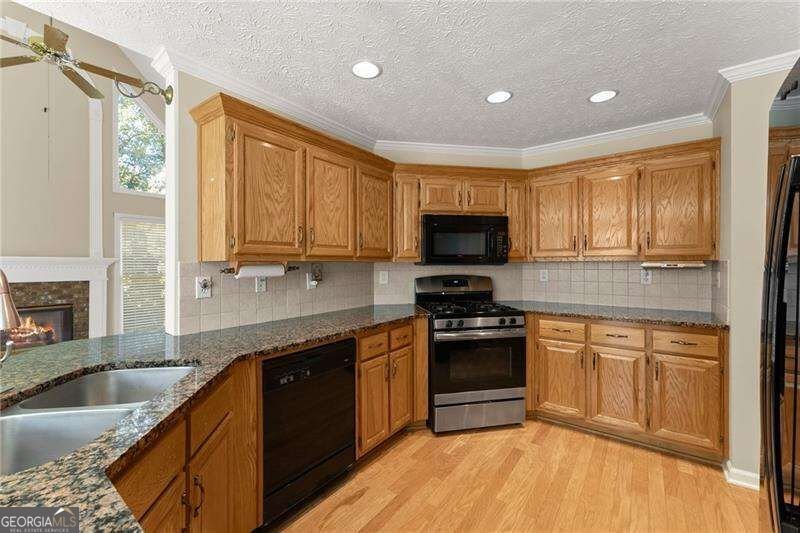 2015 Ashton Pointe Drive Dacula - Photo 16