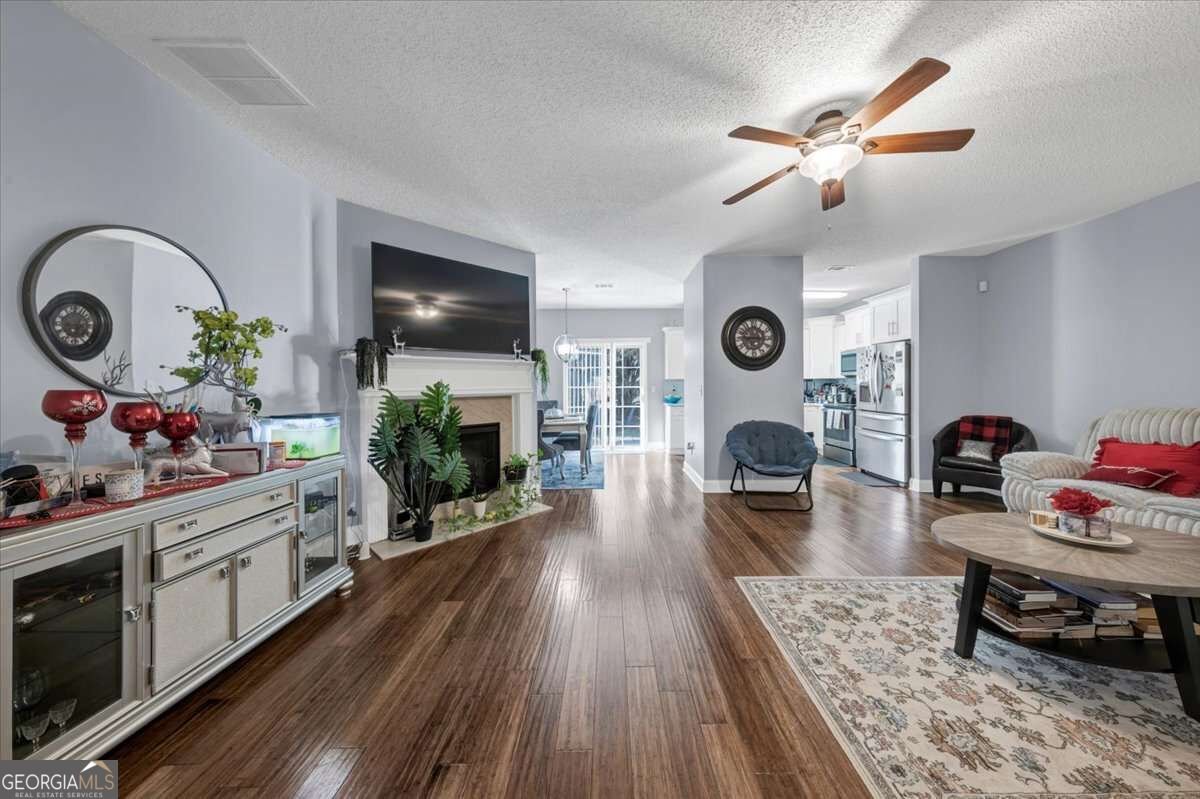 2416 Heritage Park Circle Kennesaw - Photo 6