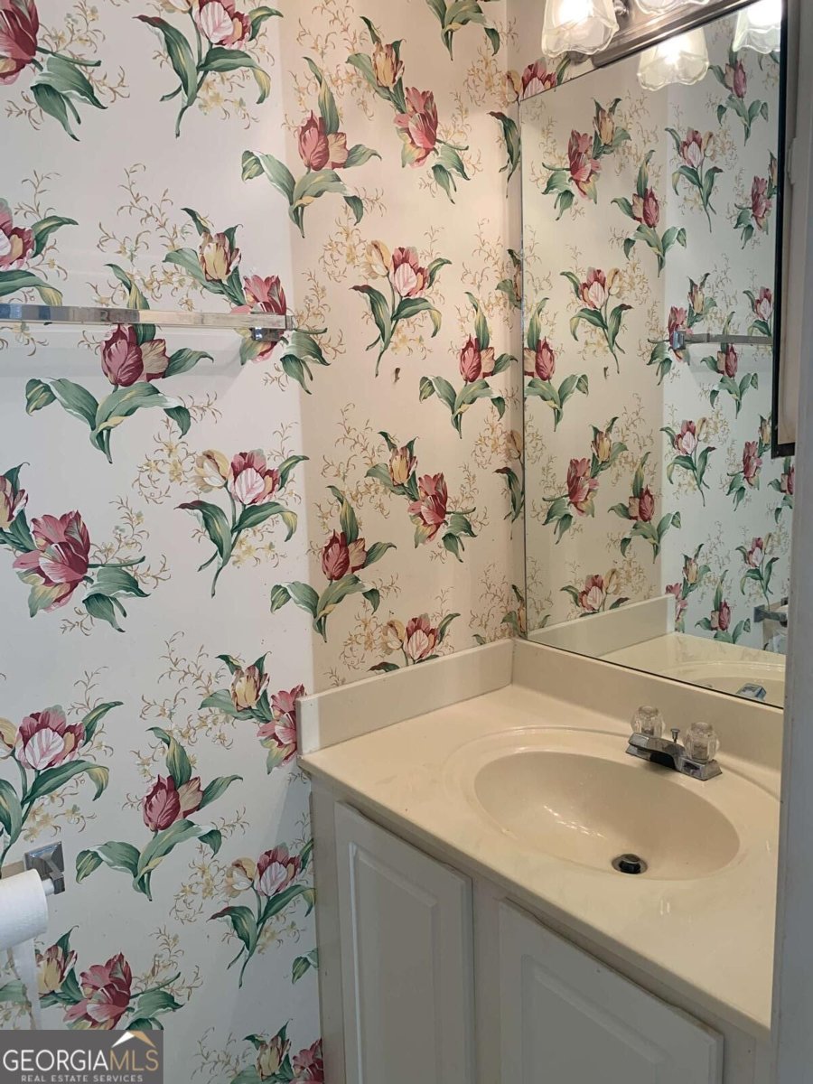 4645 Valais Court Johns Creek - Photo 11