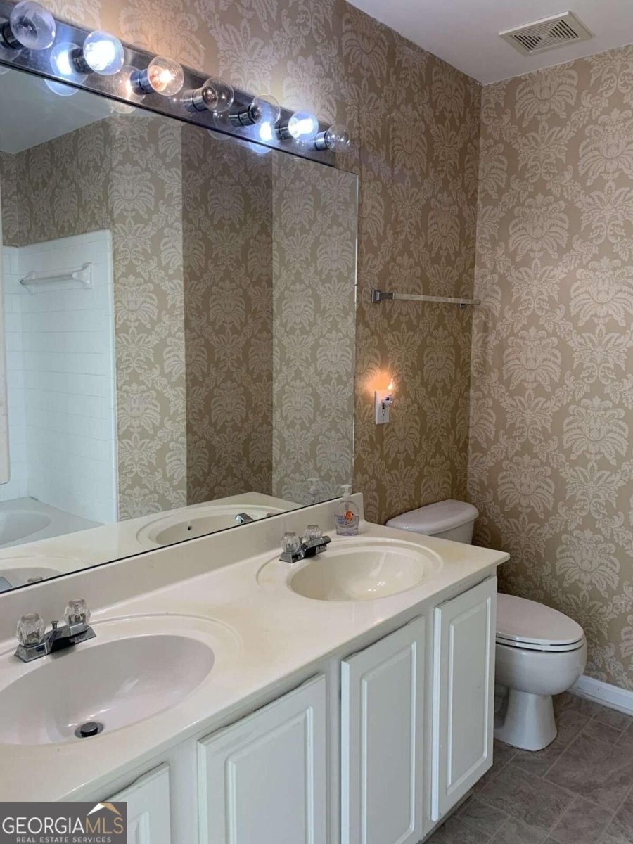 4645 Valais Court Johns Creek - Photo 15