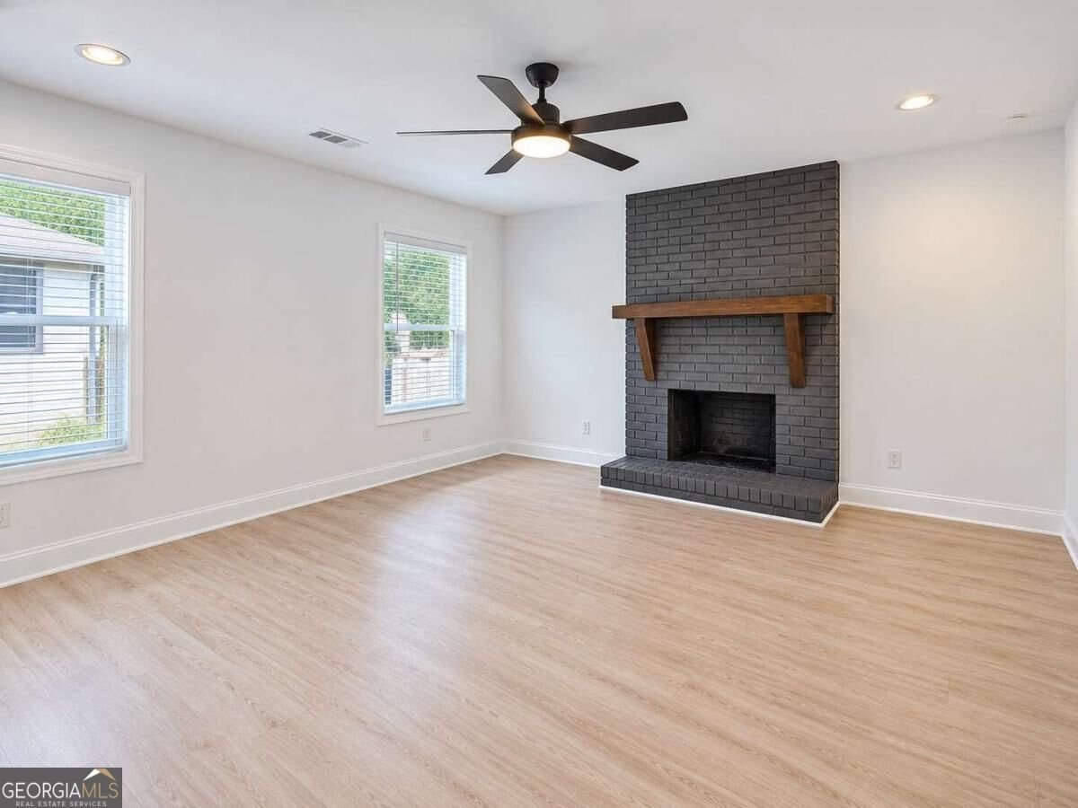 166 Burbank Drive Atlanta - Photo 17